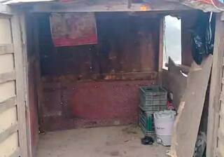 ਕੁਝ ਤਾਂ ਸ਼ਰਮ ਕਰੋ....! ਫਾਜ਼ਿਲਕਾ 'ਚ ਚੋਰਾਂ ਨੇ ਖੋਖਿਆਂ ਨੂੰ ਬਣਾਇਆ ਨਿਸ਼ਾਨਾ, ਗੈਸ ਸਿਲੰਡਰ ਤੇ ਹੋਰ ਸਮਾਨ ਚੋਰੀ ਕਰ ਹੋਏ ਫ਼ਰਾਰ