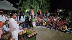 एकनाथ शिंदे के विधायक संजय गायकवाड का विवादित बयान, 'शराब-मटन के लिए बिक गए, आपसे अच्छी तो...'