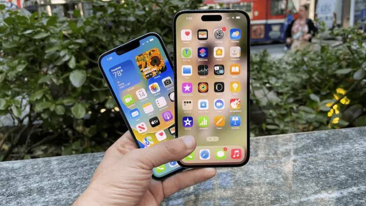 पहले इसकी कीमत 1,09,900 रुपये थी, लेकिन अब 512GB स्टोरेज वाले iPhone 14 की कीमत 30 प्रतिशत कम करके सिर्फ 76,900 रुपये हो गई है.