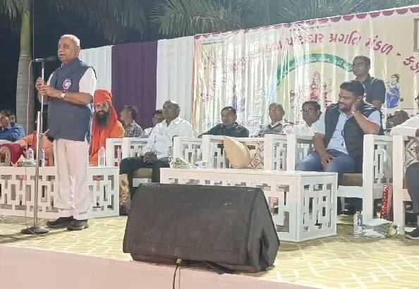 આ સાથે જ નીતિનભાઈ પટેલે વધુમાં કહ્યું કે, ધારાસભ્ય બન્યા બાદ હાર્દિક પટેલના નામે એક પણ વિવાદ નથી.