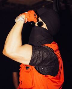 पंजाब के इस सिंगर की आवाज की पूरी दुनिया है दीवानी, एक्टिंग का भी है धुरंधर, राजा की तरह जीता है लाइफ, पहचाना?