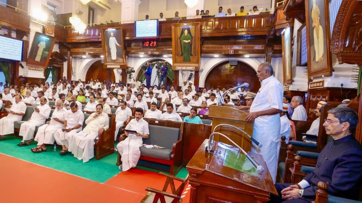 TN Assembly: ஆளுநர் சட்டப்பேரவையில் இருந்து வெளிநடப்பு; மரபை மீறியது அரசா? ஆர்.என்.ரவியா? உண்மை என்ன?