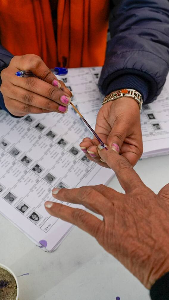 दिल्ली विधानसभा चुनाव की तारीखों का ऐलान, कब होगी वोटिंग?