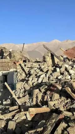 Earthquake: भीषण भूकंप ने मचाई भारी तबाही, 53 लोगों की मौत | ABP NEWS SHORTS