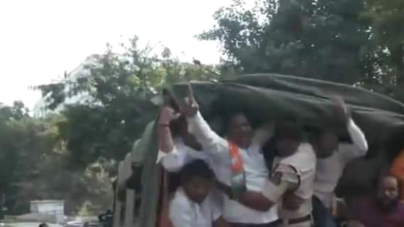 Hyderabad: BJP Worker Injured In Stone-Pelting During Youth Congress Protest Over Ramesh Bidhuri’s Remarks