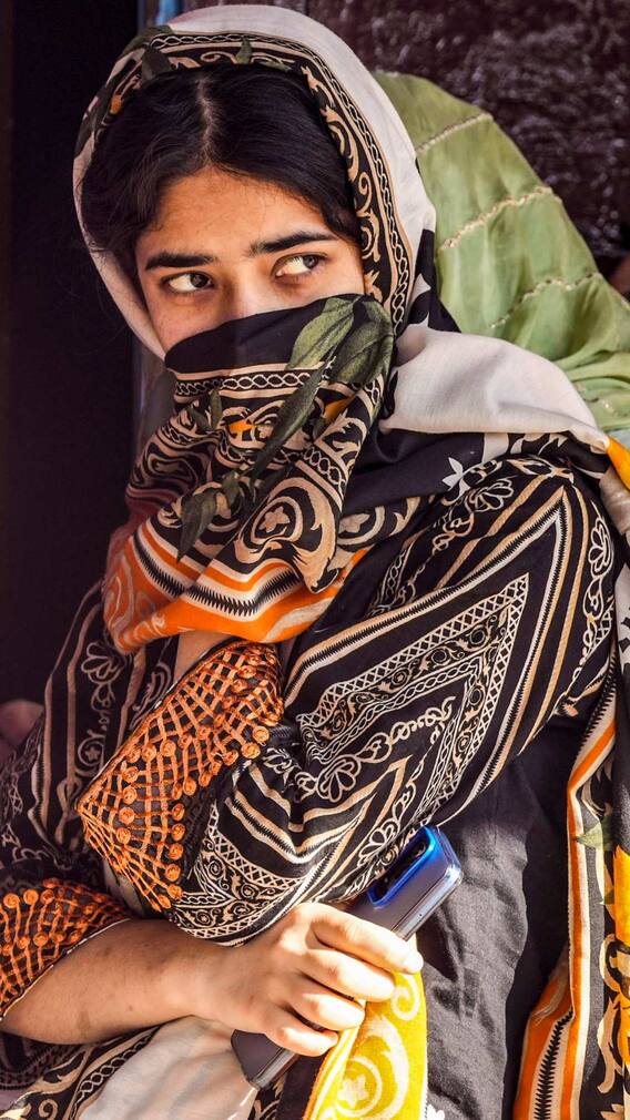 दिल्ली के किन लोगों को मिलेंगे फॉर्म 12डी?