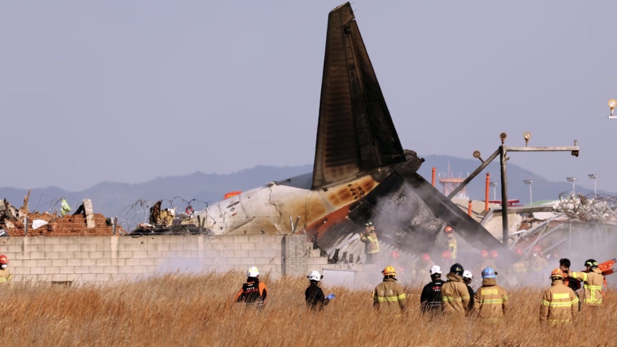 South Korean Transport Minister Plans To Resign Over Deadly Jeju Air Crash: 'I Feel Heavy Responsibility'