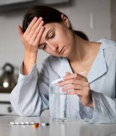 ਦਿਮਾਗ ਦੇ ਕਈ ਹਿੱਸਿਆਂ 'ਚ ਕੰਬਣੀ ਅਤੇ ਦਰਦ ਮਹਿਸੂਸ ਹੋਣਾ...ਜਾਣੋ ਮਾਈਗ੍ਰੇਨ ਦੇ ਸ਼ੁਰੂਆਤੀ ਲੱਛਣਾਂ ਬਾਰੇ