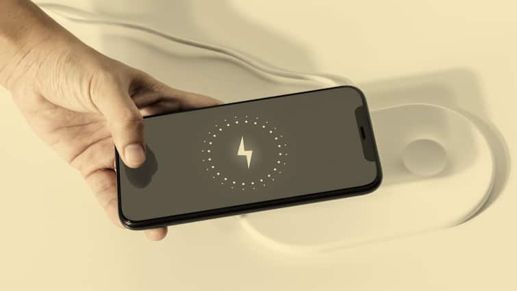 Android phones to support MagSafe wireless charging soon qi2 system on its way
