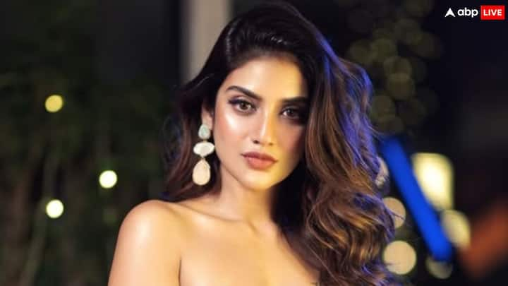 Happy Birthday Nusrat Jahan: नुसरत जहां अक्सर अपनी पर्सनल लाइफ को लेकर चर्चा में रहती हैं. वो कई बार विवादों में भी रह चुकी हैं. वो अपनी शादी को लेकर भी कॉन्ट्रोवर्सी में रहीं.