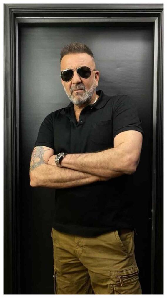 करोड़ों के आलीशान बंगले में रहते है संजय दत्त, जानिए नेटवर्थ