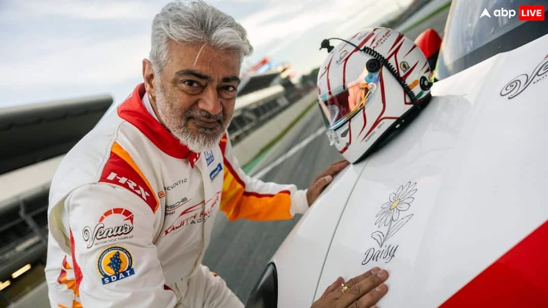 Actor Ajith Kumar Racing Car Crashes During Practice Session Watch Video Ajith Kumar Accident: बाल-बाल बचे अजित कुमार, एक्सीडेंट में कार के उड़े परखच्चे, देखें दिल दहला देने वाला वीडियो