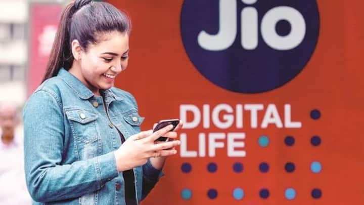5g का एडवांस वर्जन ही 5.5g का दूसरा नाम है, जिसमें शानदार नेटवर्क और एआई बेस्ड कनेक्टिविटी की सुविधा दी जाती है.