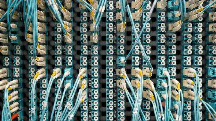 कंप्लीट रिफ्रेश करने के लिए आपको सिर्फ अपने router को स्विच ऑफ करके ऑन करने की जरूरत है.