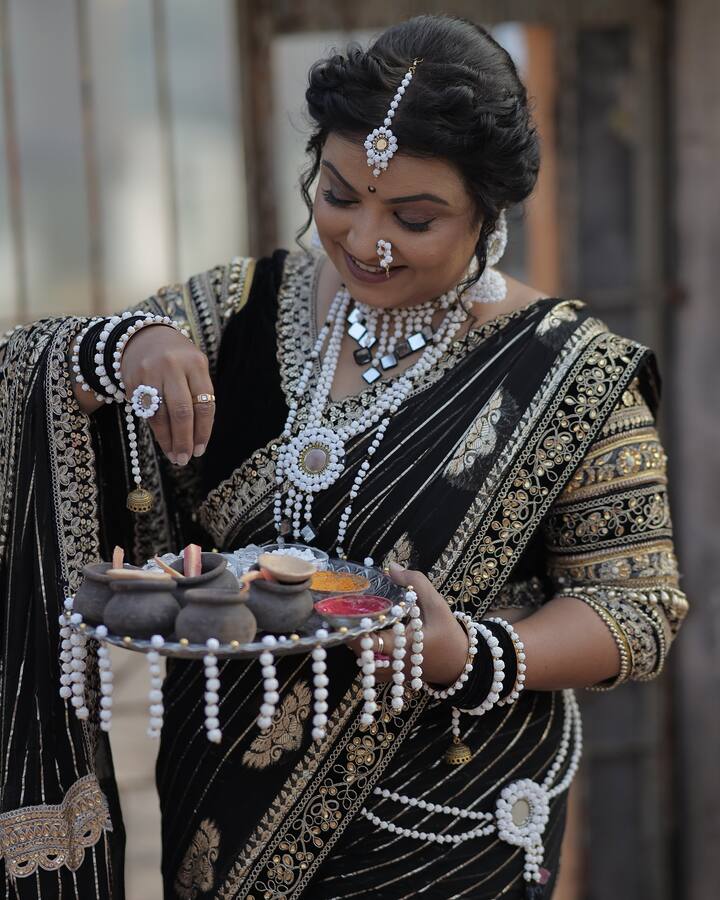 तुम्हीही यंदाच्या संक्रांतीसाठी हा लूक फॉलो करू शकता.