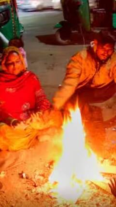 DELHI WEATHER: दिल्ली में तापमान गिरने के साथ ही शीतलहर और घने कोहरे का प्रकोप जारी | ABP NEWS