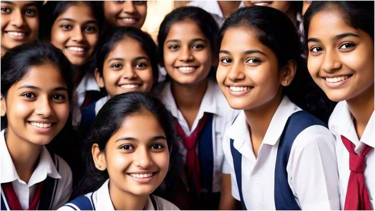 TN Schools Continuous leave in February; Students are happy - How? Schools Leave: எதிர்பார்க்கலைல்ல?  பிப்ரவரியிலும் தொடர் விடுமுறை; மகிழ்ச்சியில் மாணவர்கள்!- எப்படி?