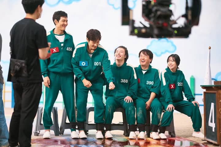 The series was initially titled Round Six, highlighting the six rounds of competition in the story.