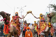 Mahakumbh 2025: किन-किन हथियारों की ट्रेनिंग लेते हैं नागा साधु, खुद कर दिया खुलासा