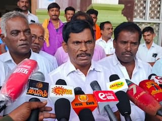 கரூர் ஆர்.டி.மலை ஜல்லிக்கட்டு விழா; எத்தனை மாடுகள், வீரர்கள் பங்கேற்பு?