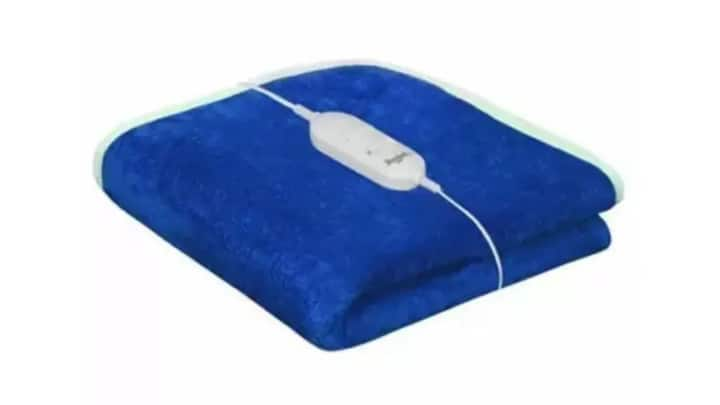 PRAZER Solid Crib Electric Blanket for Heavy Winter- इस कंबल को फ्लिपकार्ट से 884 रुपये में खरीद सकते हैं. इस कंबल पर भी 55% तक की छूट मिल रही है