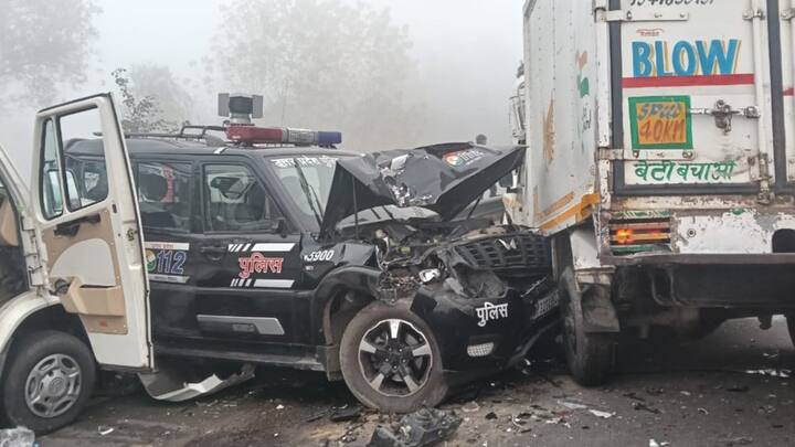 मुरादाबाद बाईपास पर कोहरे के कारण आधा दर्जन से ज्यादा वाहन आपस में भिड़े गए.