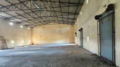 आसमान खा गया या धरती निगल गई! वेयर हाउस से 50 लाख के चने गायब, मचा हड़कंप