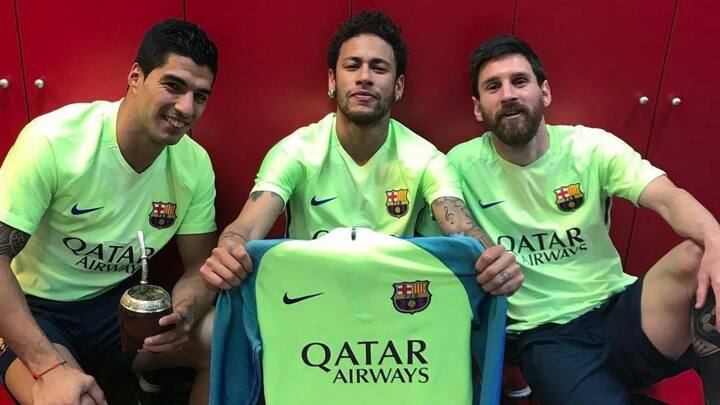 নেমারের প্রাক্তন দুই সতীর্থ লুইস সুয়ারেজ ও লিওনেল মেসি আপাতত একসঙ্গে ইন্টার মায়ামির হয়ে মাঠে নামছেন। তিনিও সেখানে যোগ দিতেই পারেন, এমনই পূর্বাভাস দিলেন নেমার।