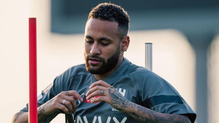 আল হিলালে রেকর্ড অর্থের বিনিময়ে যোগ দেওয়ার পর থেকেই চোট আঘাতে ভুগছেন নেমার।