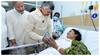 Tirupati Stampede News:అండగా ఉంటాం- ధైర్యంగా ఉండండి- తిరుపతి తొక్కిసలాట బాధితులను స్విమ్స్‌లో పరామర్శించిన సీఎం చంద్రబాబు