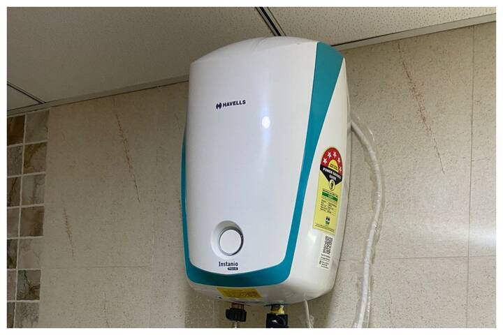 अगर आप भी गीजर का इस्तेमाल करते है तो अपनाएं यह तरीके बिजली बिल में आएगी भारी गिरावट