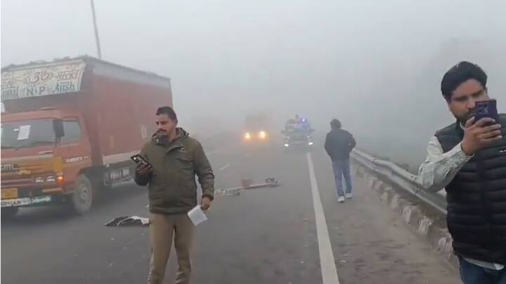 बाईपास पर हुए हादसे को देखते हुए मौके पर पहुंची पुलिस ने घायलों को उपचार के जिला अस्पताल भेजा, जहां उनका प्राथमिक उपचार चल रहा है.