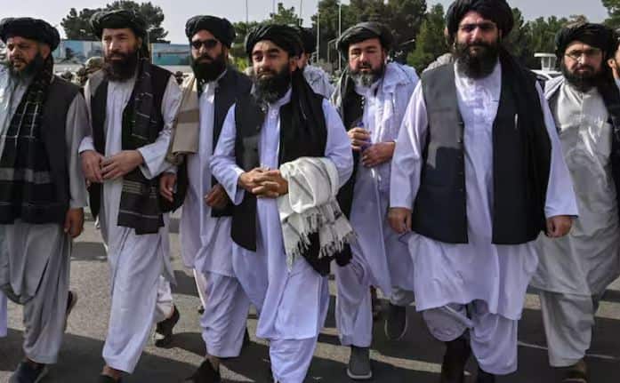 ਅਫਗਾਨਿਸਤਾਨ ਵਿੱਚ ਔਰਤਾਂ ਅਤੇ ਕੁੜੀਆਂ ਨੂੰ ਪੜ੍ਹਾਈ ਕਰਨ, ਖੇਡਾਂ ਵਿੱਚ ਹਿੱਸਾ ਲੈਣ ਜਾਂ ਵਿਰੋਧ ਕਰਨ ਦੀ ਆਜ਼ਾਦੀ ਨਹੀਂ ਹੈ। ਵੱਖ-ਵੱਖ ਕ੍ਰਿਕਟ ਬੋਰਡ ਇਨ੍ਹਾਂ ਨੀਤੀਆਂ ਵਿਰੁੱਧ ਆਵਾਜ਼ ਬੁਲੰਦ ਕਰ ਰਹੇ ਹਨ।