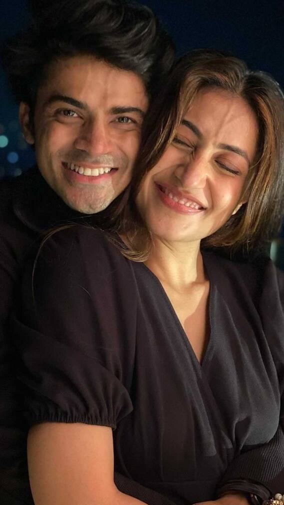 कौन है धनश्री का वायरल बॉय?