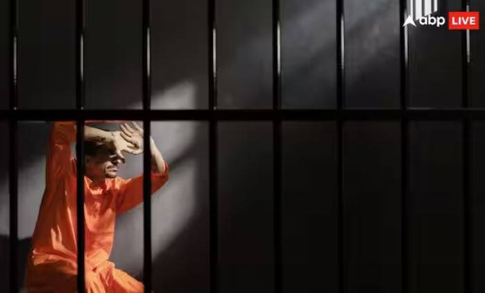 ਕਿਸੇ ਵੀ ਰਾਜ ਪੁਲਿਸ ਲਈ ਕੈਦੀ ਨੂੰ ਹਿਰਾਸਤ ਵਿੱਚ ਰੱਖਣਾ ਤੇ ਉਸ ਤੋਂ ਪੁੱਛਗਿੱਛ ਕਰਨਾ ਇੱਕ ਆਮ ਕਾਨੂੰਨੀ ਪ੍ਰਕਿਰਿਆ ਹੈ ਪਰ ਕੀ ਤੁਸੀਂ ਜਾਣਦੇ ਹੋ ਕਿ ਕਈ ਵਾਰ ਦੋਸ਼ੀ ਦੀ ਪੁੱਛਗਿੱਛ ਦੌਰਾਨ ਮੌਤ ਵੀ ਹੋ ਜਾਂਦੀ ਹੈ।