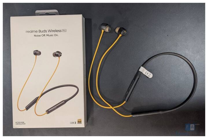 Realme अपने स्मार्टफोन और ऐससीरीज के लिए जाना जाता है. कंपनी जल्द ही लेकर आ रही है Realme Buds Wireless 5 ANC. इसके नाम से ही यह अंदाजा लगाया जा सकता है कि इसमें Active Noise Cancellation फीचर प्रोवाइड किया गया है.