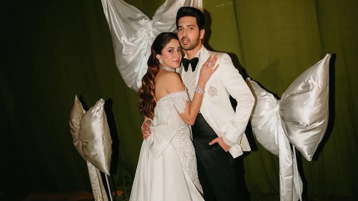 Armaan Malik and Aashna Shroff shared new photos from their bow-themed cocktail party, radiating vintage vibes and brimming with joy and elegance.