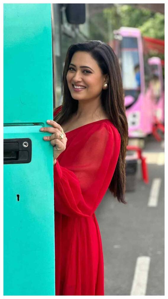 कई बॉलीवुड एक्ट्रेस से ज्यादा है टीवी एक्ट्रेस श्वेता तिवारी की नेटवर्थ