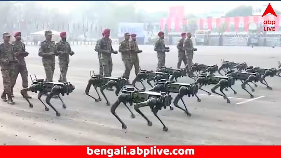 Army Day 2025: মাইনাস ৪০ ডিগ্রিতেও সচল, চড়তে পারে সিঁড়িতে! চমকে দেবে ভারতীয় সেনার এই 'রোবট মিউল' Army Day 2025 Robot Mules seen in Parade Rehearsals of Indian Army in Pune Watch Video Army Day 2025: মাইনাস ৪০ ডিগ্রিতেও সচল, চড়তে পারে সিঁড়িতে! চমকে দেবে ভারতীয় সেনার এই 'রোবট মিউল'