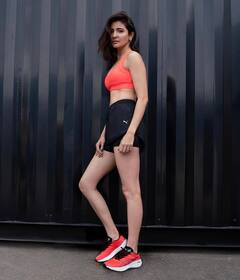 दो बच्चों की मम्मी भी लगेंगी कॉलेज गोइंग गर्ल, बस फॉलो करें अनुष्का शर्मा का फिटनेस और डाइट प्लान