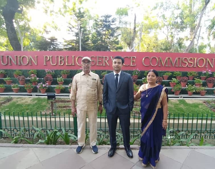 Success story of IFS Vidyanshu Shekhar Jha who failed three times in UPSC Prelims तीन बार प्रीलिम्स में कटऑफ नहीं हुई क्रॉस, फिर चौथी बार में बन गए IFS टॉपर, पढ़िए सक्सेस स्टोरी