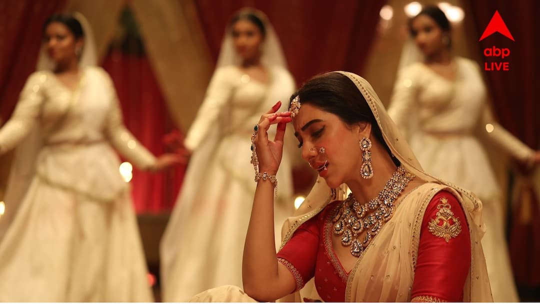 Rukmini Maitra Dev Ram Kamal Mukherjee Binodini trailer released Entertainment News Tollywood Rukmini Maitra: রূপটান থেকে অভিনয়... 'বিনোদিনী' ছিল রুক্মিণীর কেরিয়ারের অন্যতম বড় চ্যালেঞ্জ