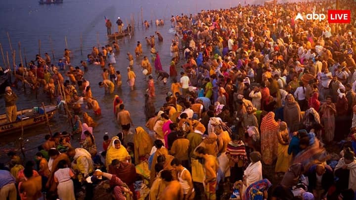 Mahakumbh Travel Tips: प्रयागराज में होने वाले महाकुंभ में अगर जाने का सोच रहे हैं आप. तो इन पांच एक्सपर्ट टिप्स को करें फोलो आसान होगा महाकुंभ.