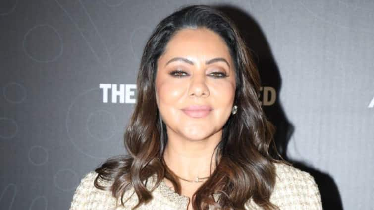 Gauri Khan Stuns In A Golden Gown At A Fashion Event, See Pics