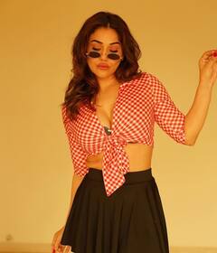 Kangna Sharma: 'ગ્રેટ ગ્રાન્ડ મસ્તી' ફેમ કંગના શર્માએ કરાવ્યું બોલ્ડ ફોટોશૂટ, જુઓ તસવીરો