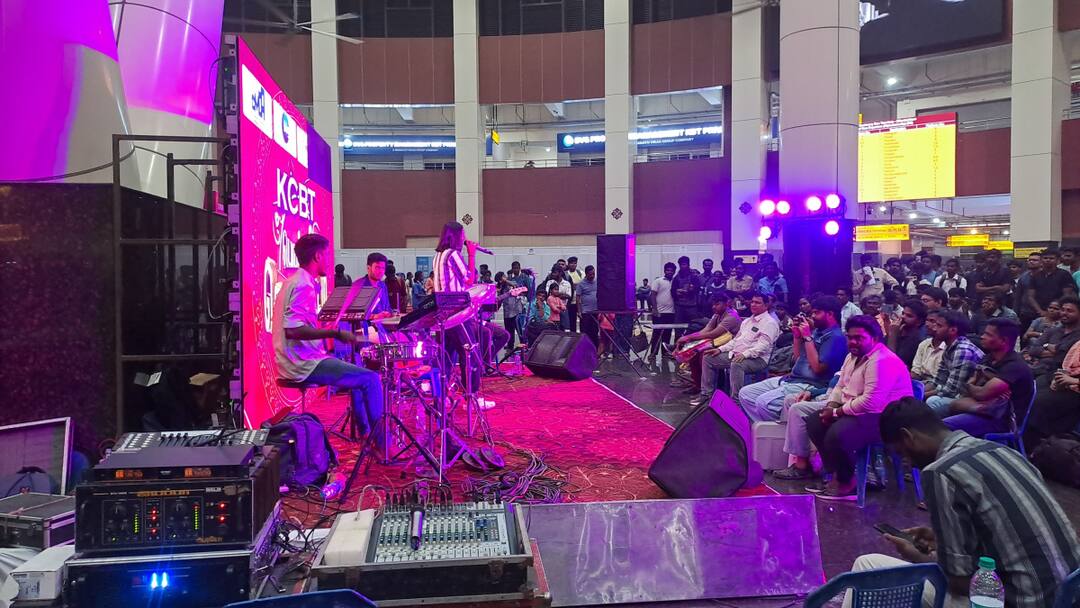 பஸ் ஸ்டாண்ட் ஆ !! ஷாப்பிங் மாலா ! வாயைப் பிளந்த பயணிகள்..! கிளாம்பாக்கத்தில் பாட்டு கச்சேரி ..!