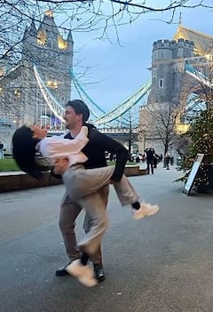 Divya Dharshini: இவர் தான் டிடியின் புதிய காதலரா? தன்னை தூக்கியவர் யார் ரகசியத்தை உடைத்த திவ்ய தர்ஷினி!