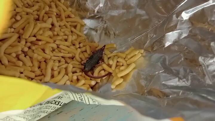 પ્રેમપુરમાં 500 ગ્રામના પેકેટમાંથી નીકળ્યો મૃત ઉંદર, બાળકીને ઝાડા થતાં હોસ્પિટલમાં ખસેડાઈ, ફૂડ વિભાગની બેદરકારીનો આક્ષેપ.