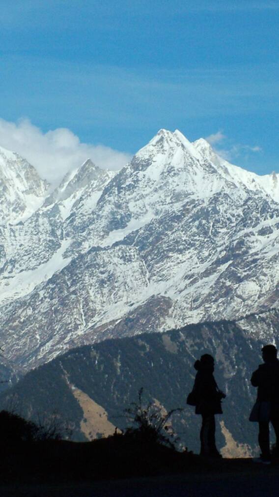 सर्दियों में घूमने के लिए बेस्ट हैं मुनस्यारी के ये 5 जगहें