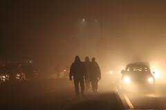 Weather Forecast: आज से बदल जाएगा दिल्ली-यूपी का मौसम, आंधी-तूफान और शीतलहर का अलर्ट, जानें मौसम का हाल